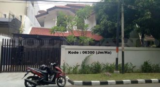 Kode : 06300 (Jm/Ha), Disewa  Rumah ancol, Luas 350 meter (14×25 m2), Jakarta Utara