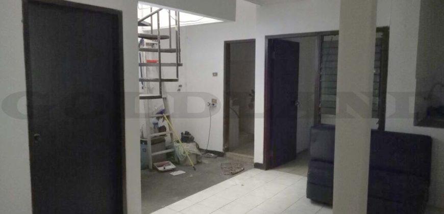 Kode : 06300 (Jm/Ha), Disewa  Rumah ancol, Luas 350 meter (14×25 m2), Jakarta Utara