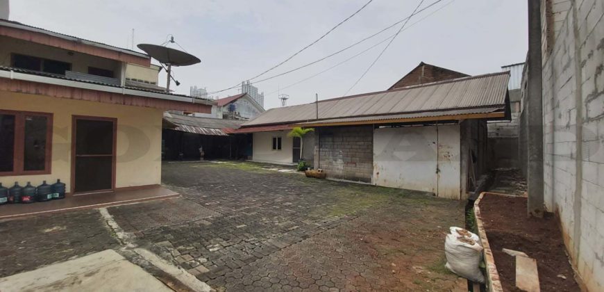 Kode : 17659 (Br/Fd), Dijual Rumah kedoya, Luas 603 meter, Jakarta Barat