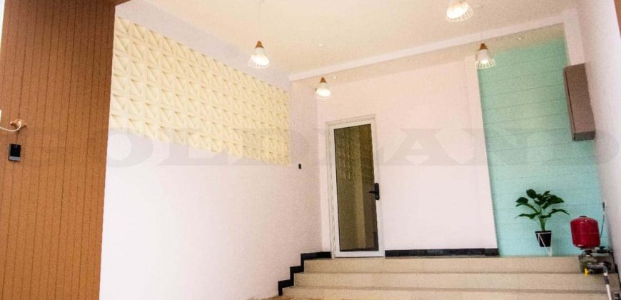 Kode : 14479 (Fd), Rumah Dijual Grogol, Luas 131.85 meter (4.5×29.3 m2), Jakarta barat