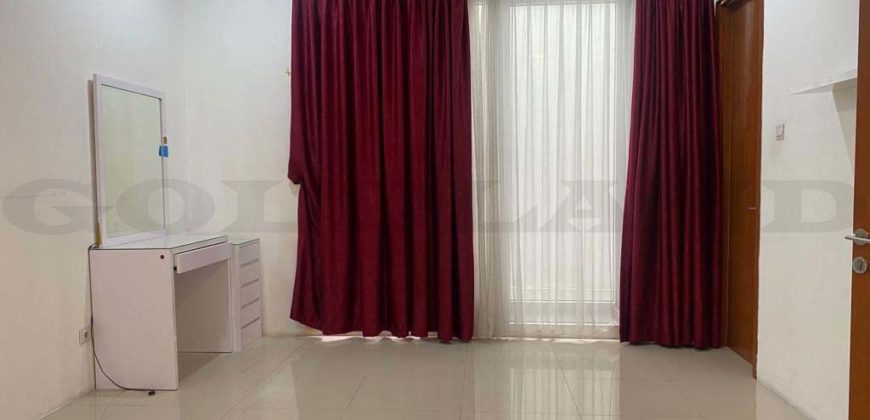 Kode : 17495 (Js), Dijual Rumah kemayoran,Luas 160 meter (8×20 m2), Jakarta Pusat