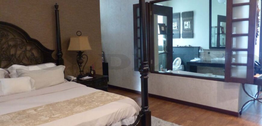 Kode : 17487 (Jm), Dijual Rumah kemang, uas 905 meter, Jakarta Selatan