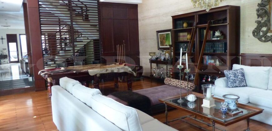 Kode : 17487 (Jm), Dijual Rumah kemang, uas 905 meter, Jakarta Selatan