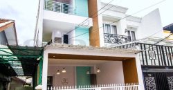 Kode : 14479 (Fd), Rumah Dijual Grogol, Luas 131.85 meter (4.5×29.3 m2), Jakarta barat