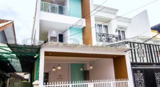 Kode : 14479 (Fd), Rumah Dijual Grogol, Luas 131.85 meter (4.5×29.3 m2), Jakarta barat