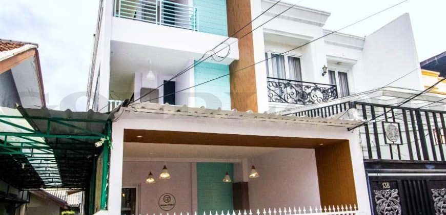 Kode : 14479 (Fd), Rumah Dijual Grogol, Luas 131.85 meter (4.5×29.3 m2), Jakarta barat