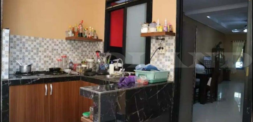 Kode : 17682 (Ta), Dijual rumah kebayoran, Luas 105 meter, Jakarta Selatan