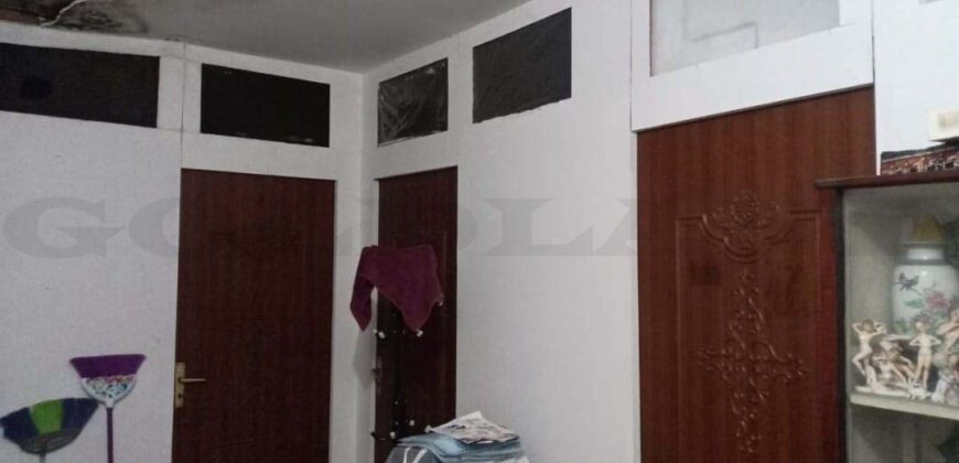 Kode : 17717 (Ta), Dijual rumah pinangsia, Luas 63 meter (9×7 m2), Jakarta Barat