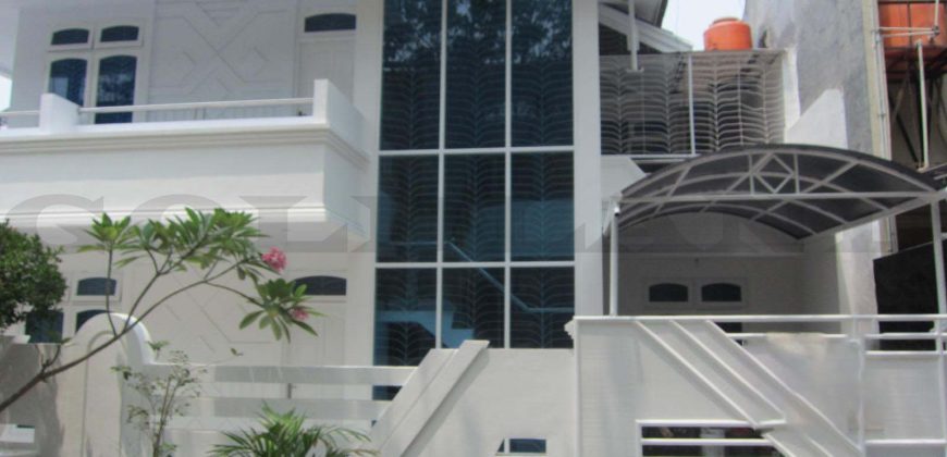 Kode : 17138 (Yl), Disewa rumah sunter, luas 160 meter (10×16 m2), jakarta Utara