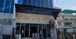 Kode : 17186 (Dj), dijual gedung pluit, Luas 168 meter (8×21 m2), jakarta Utara