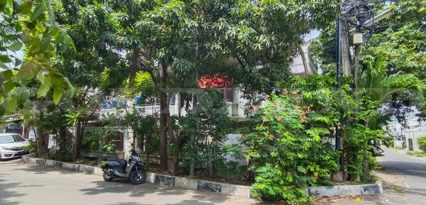 Kode : 17878 (No/Ha), Dijual rumah kelapa gading, Luas 300 meter (15×20 m2), Jakarta Utara