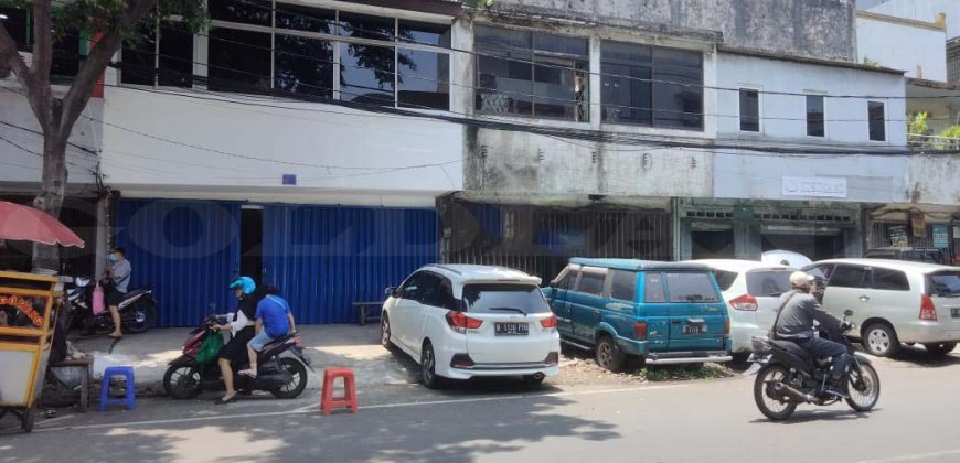 Kode : 18155 (Br/Fd), Dijual ruko sawah besar, Luas 150 meter (6×25 m2), jakarta Pusat