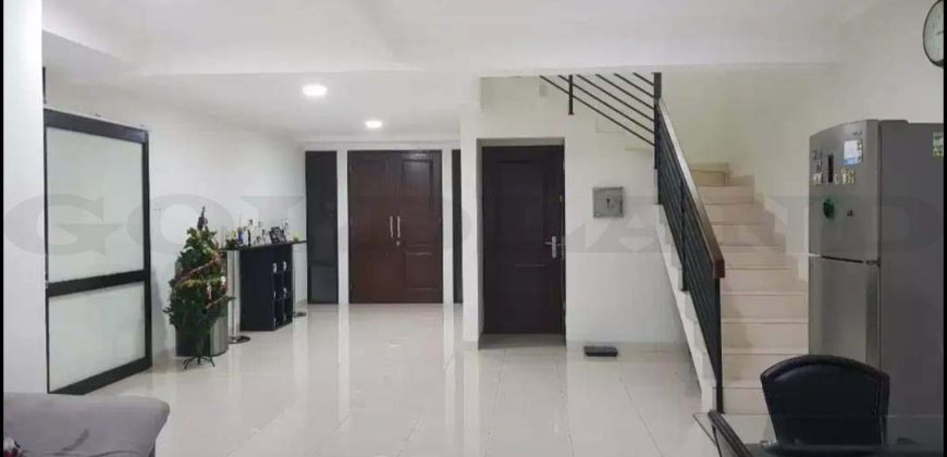 Kode : 18022 (Dj), Dijual rumah kelapa gading, Luas 153 meter (9×17 m2), Jakarta Utara