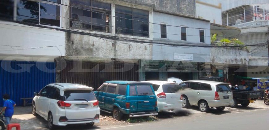 Kode : 18155 (Br/Fd), Dijual ruko sawah besar, Luas 150 meter (6×25 m2), jakarta Pusat