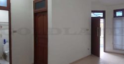 Kode : 14187 (Jf), Disewa rumah sunter, luas 120 meter (6×20 m2), Jakarta Utara