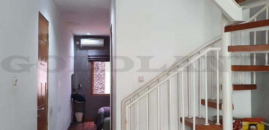 Kode : 18116 (Li), Dijual rumah pulo gadung, Luas 184.5 meter (9×20.5 m2), jakarta Timur