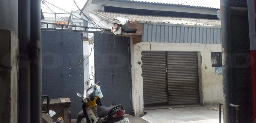 Kode : 18137 (Bn), Dijual rumah sunter, Luas 389 meter, Jakarta Utara