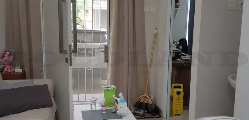 Kode : 18142 (Br/Fd), Dijual rumah cibubur, Luas 60 meter, jakarta Timur