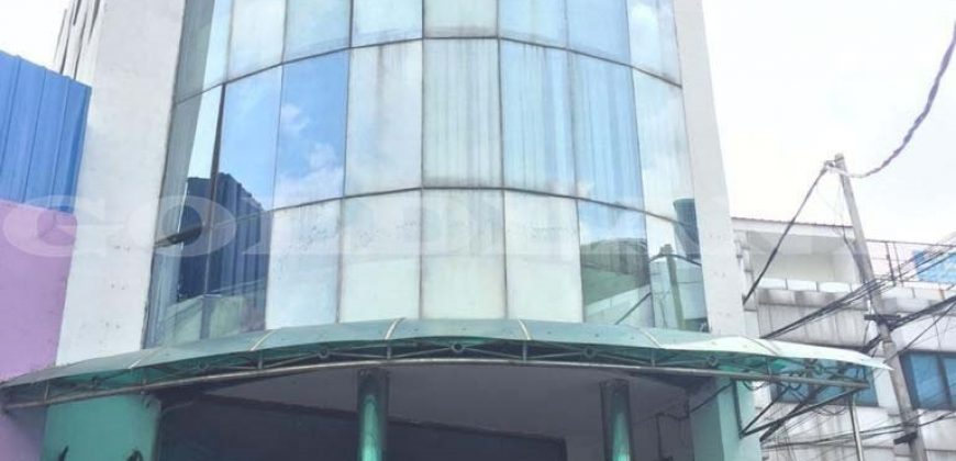 Kode : 18271 (Na), Dijual gedung gunung sahari, Luas 130 meter (6.5×20 m2), jakarta Pusat