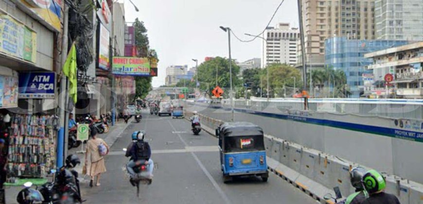 Kode : 18168 (Dj/Ad), Dijual ruko kebon jeruk, Luas 316.8 meter (9.6×33 m2), jakarta barat