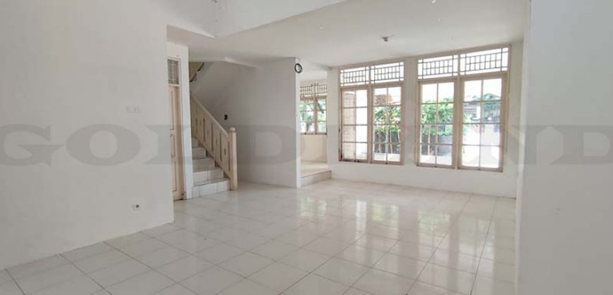 Kode  : 18409 (Si/Yg), Dijual rumah bintaro, luas 255 meter (15×17 m2), Jakarta selatan