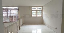 Kode  : 18409 (Si/Yg), Dijual rumah bintaro, luas 255 meter (15×17 m2), Jakarta selatan