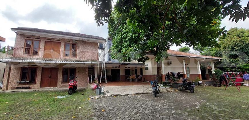 Kode : 18259 (Su/Ad), Dijual rumah margonda, Luas 2700 meter, Depok