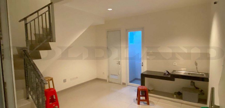 Kode : 17475 (Jf), Dijual rumah sedayu city, Luas 45 meter (4.5×10 m2), Jakarta Utara