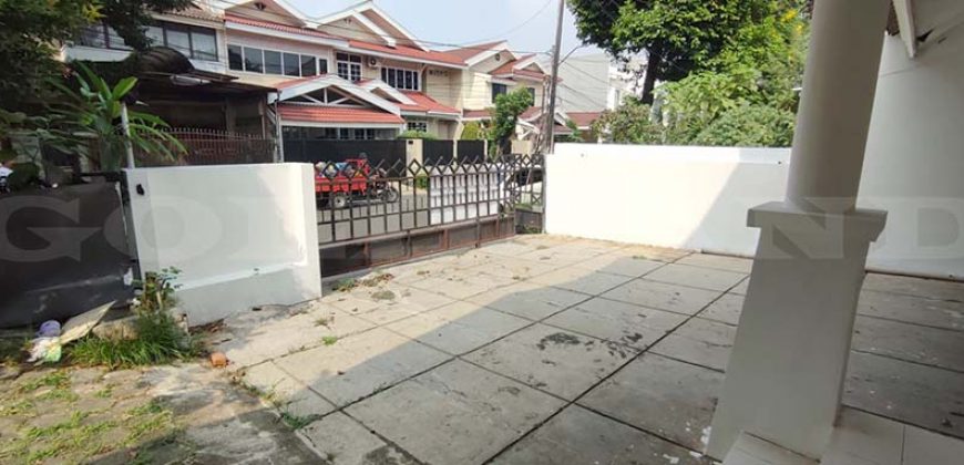 Kode  : 18409 (Si/Yg), Dijual rumah bintaro, luas 255 meter (15×17 m2), Jakarta selatan