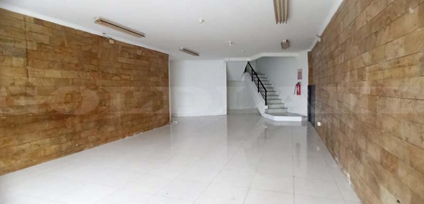 Kode : 18024 (Dj), Dijual/sewa ruko kelapa gading, Luas 72 meter (4.5×16 m2), jakarta utara