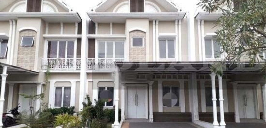 Kode : 18430 (Si), Dijual rumah cakung, luas 102 meter, Jakarta Timur