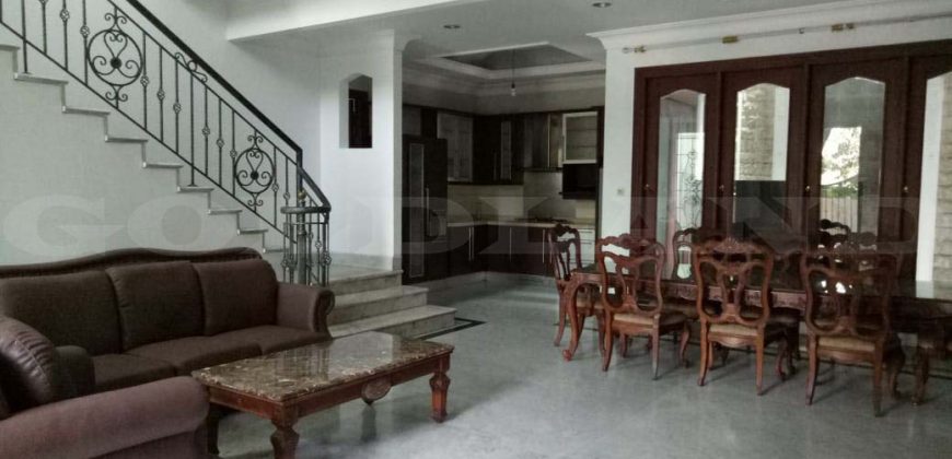 Kode : 18493 (Si/Ad), Dijual rumah sunter, luas 277 meter, Jakarta Utara