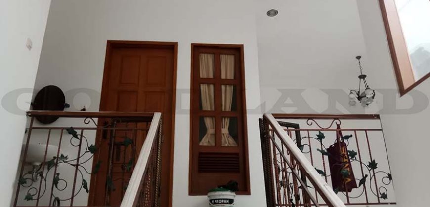 Kode : 18284 (Si), Dijual rumah sunter, luas 136 meter (8×17 m2), Jakrta Utara