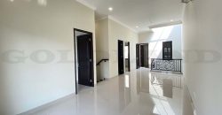 Kode : 18342 (Ad), Dijual rumah rawamangun, luas 105 meter (7×15 m2), Jakarta Timur