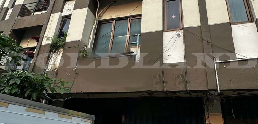 Kode : 18464 (Ta), Dijual ruko usnter, lyas 72 meter (4.5×16 m2), jakarta Utara