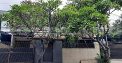 Kode : 17143 (Yl), Disewa rumah kelapa gading, luas 290 meter (14.5×20 m2), Jakarta utara Kode : 17143 (Yl), Disewa rumah kelapa gading, luas 290 meter (14.5×20 m2), Jakarta utara