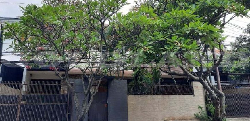 Kode : 17143 (Yl), Disewa rumah kelapa gading, luas 290 meter (14.5×20 m2), Jakarta utara Kode : 17143 (Yl), Disewa rumah kelapa gading, luas 290 meter (14.5×20 m2), Jakarta utara