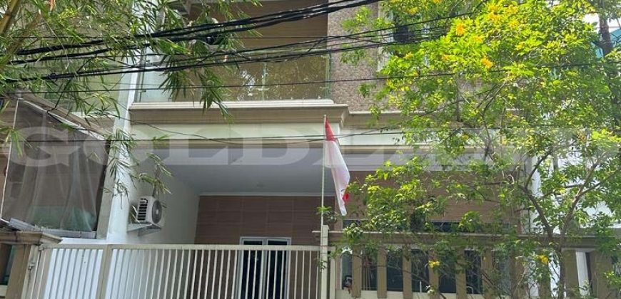 Kode : 18777 (Ta), Dijual rumah sunter, luas 108 meter (7.2×15 m2), Jakarta Utara