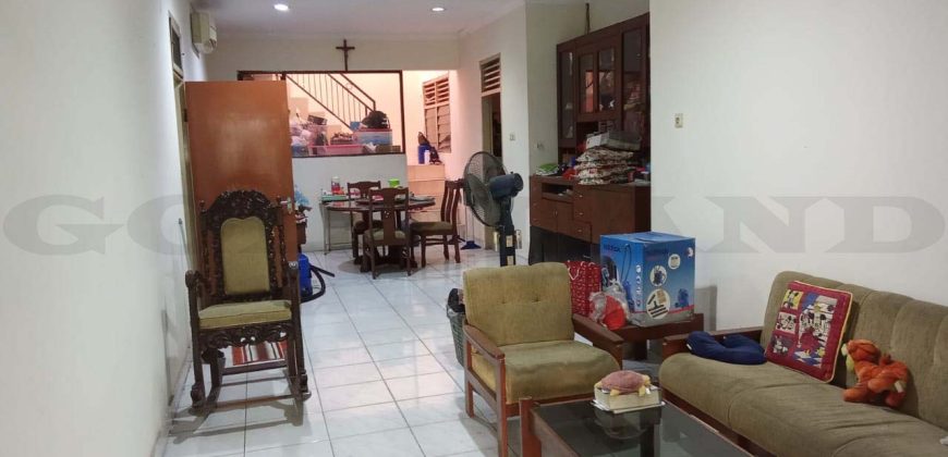 Kode : 18045 (Dj), Dijual rumah kelapa gading, luas 200 meter (10×20 m2), Jakarta Utara