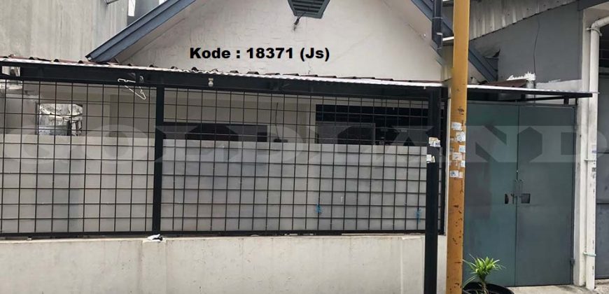 Kode : 18371 (Js), Dijual/sewa rumah jembatan lima, luas 100 meter, jakarta barat