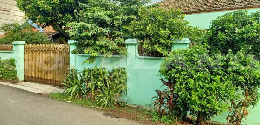 Kode : 18663 (Si/Dj), Dijual rumah kebayoran lama, luas 320 meter, jakarta selatan