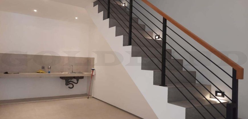 Kode : 17145 (Yl), Dijual rumah sunter, luas 102 meter (6×17 m2), Jakarta Utara