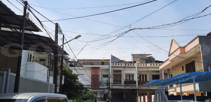 Kode : 17145 (Yl), Dijual rumah sunter, luas 102 meter (6×17 m2), Jakarta Utara
