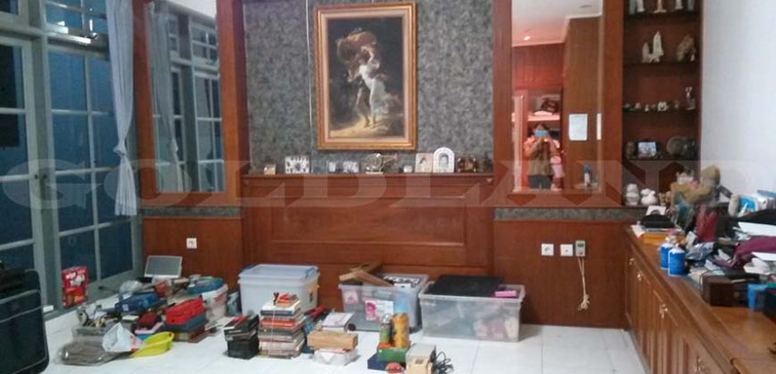 Kode : 06805 (Si), Dijual rumah sunter, luas 180 meter (7.5×24 m2), jakarta Utara