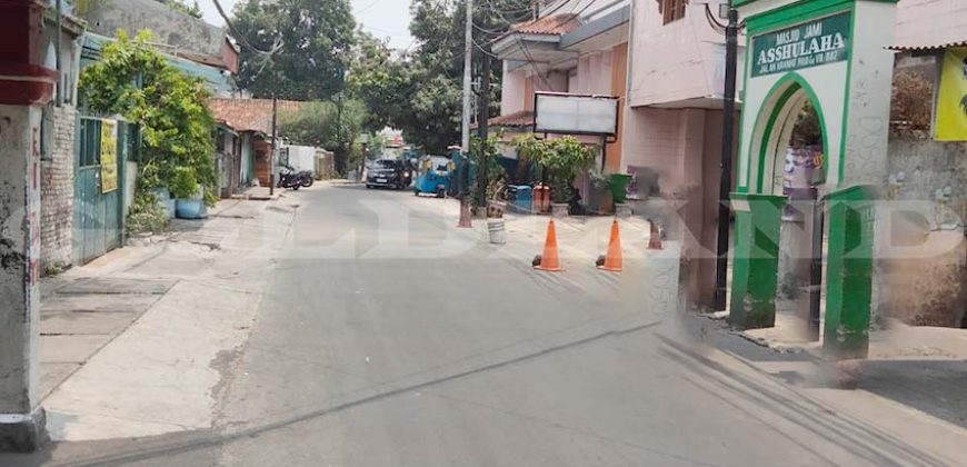 Kode : 18750 (Br/Fd), Dijual rumah senen, luas 149 meter, jakarta Pusat