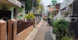 Kode : 18750 (Br/Fd), Dijual rumah senen, luas 149 meter, jakarta Pusat