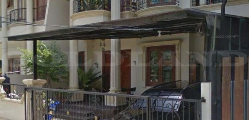 Kode : 18963 (Si), Dijual rumah sunter, luas 180 meter (10×18 m2), Jakarta utara