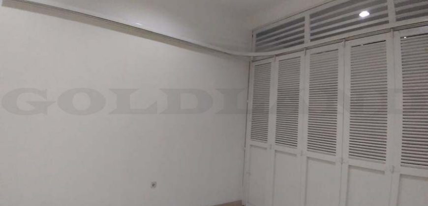 Kode : 06373 (Ha), Dijual rumah mangga besar, luas 92 meter (4×23 m2), Jakarta Barat