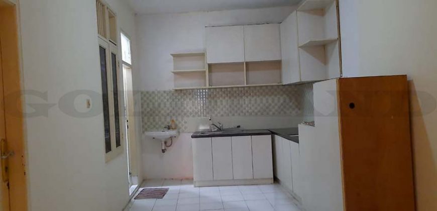 Kode : 19208 (Li), Disewa rumah sunter, luas 90 meter (6×15 m2), Jakarta Utara