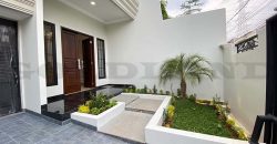 Kode : 19179 (Ad), Dijual rumah duren sawit, luas 175 meter (7×25 m2), Jakarta Timur